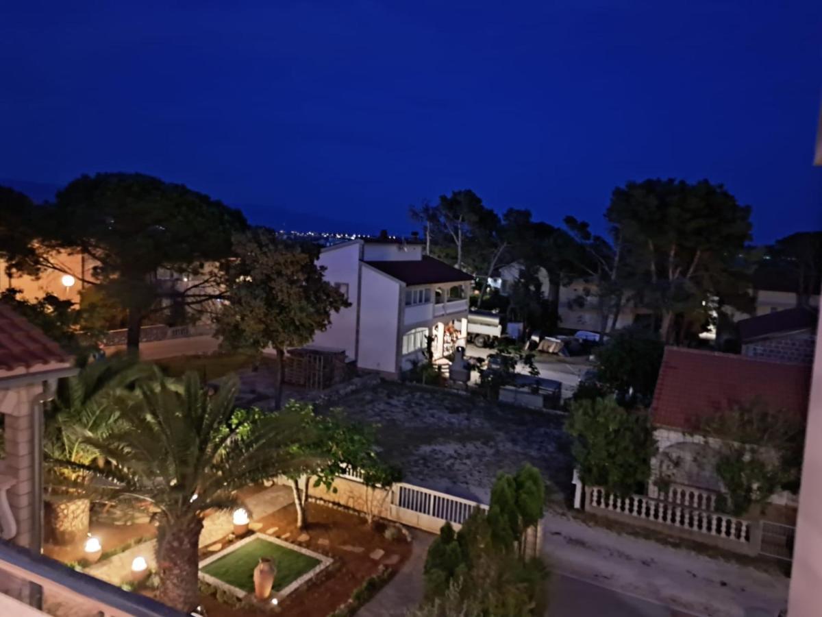 ויר Apartmani Vukadin מראה חיצוני תמונה