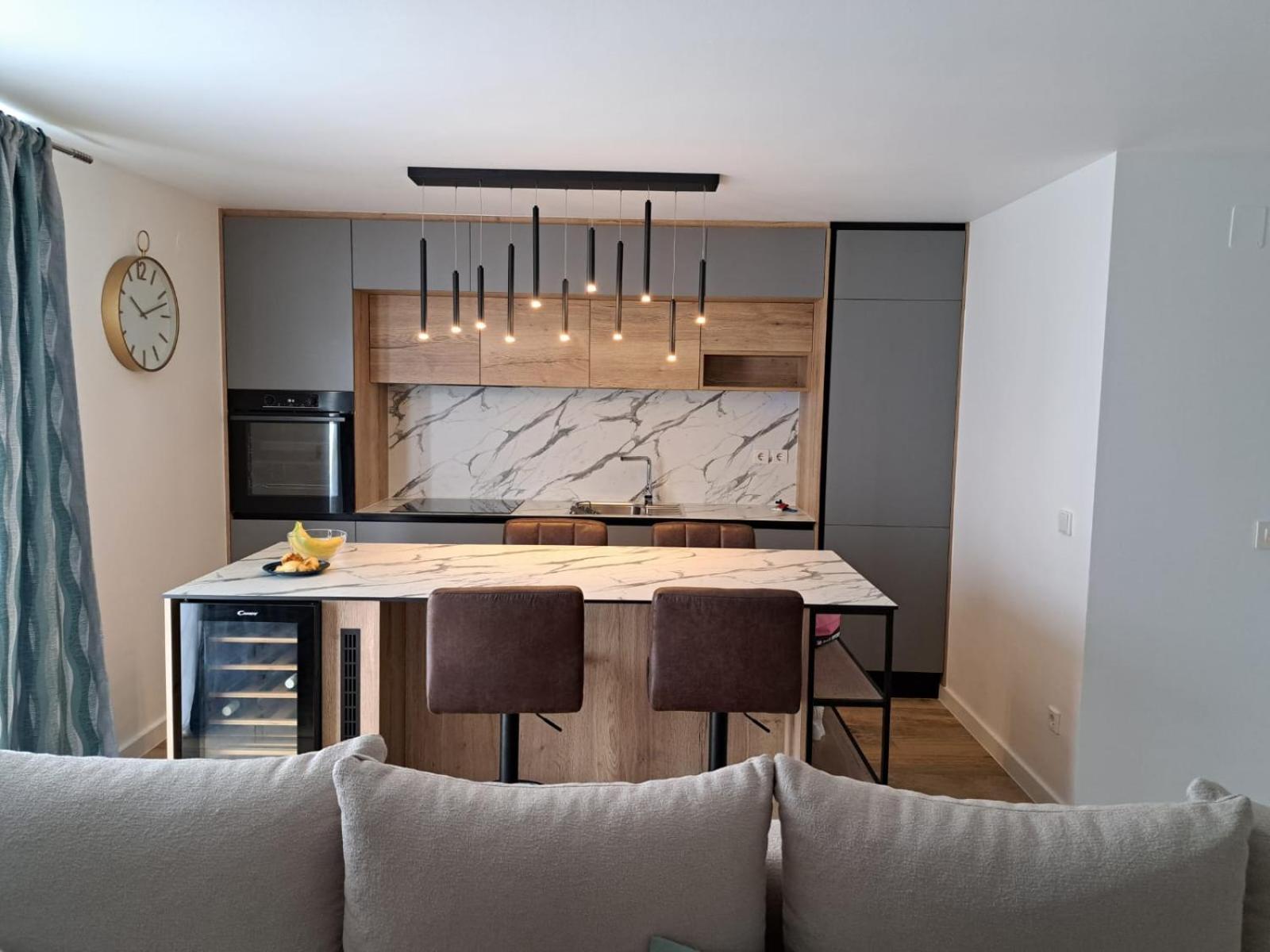 ויר Apartmani Vukadin מראה חיצוני תמונה