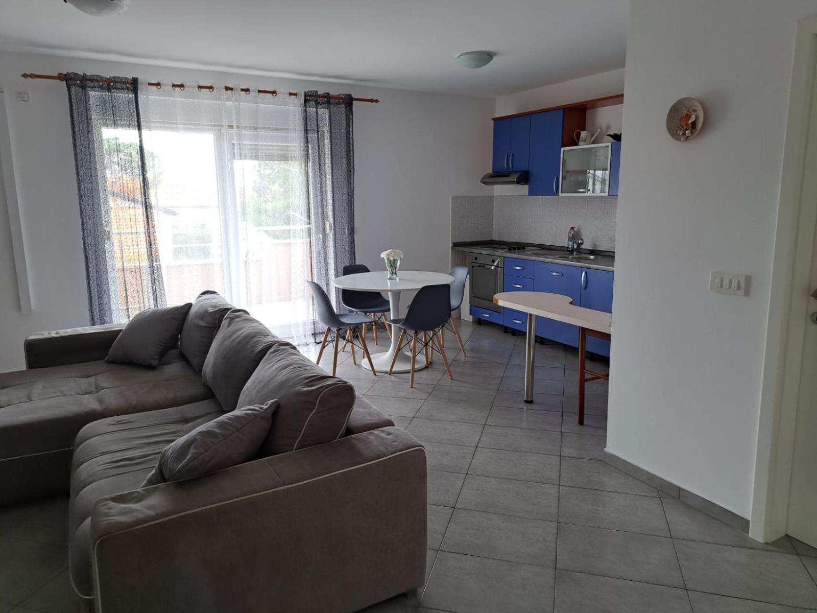ויר Apartmani Vukadin מראה חיצוני תמונה