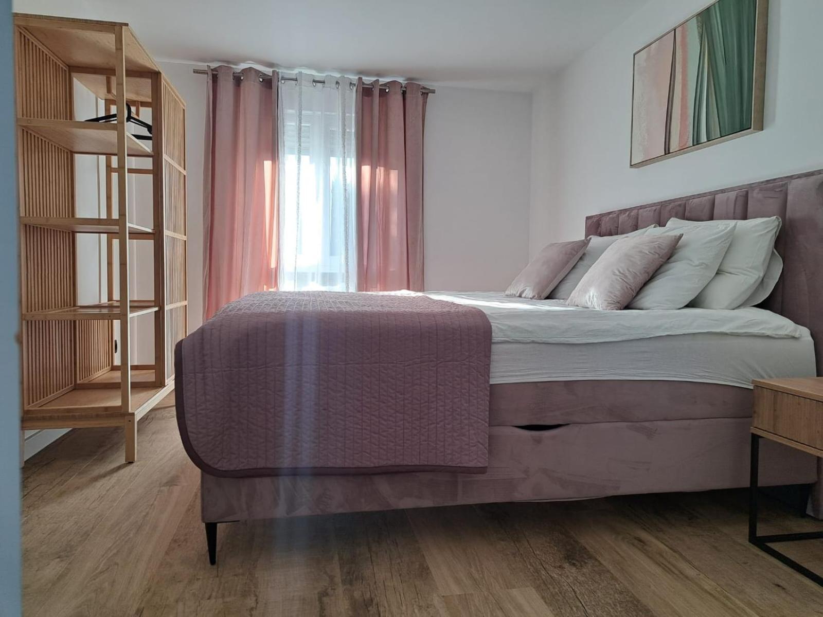 ויר Apartmani Vukadin מראה חיצוני תמונה